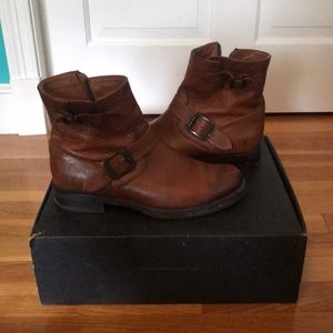 Brown Frye Veronica 6” Shortie sz 9